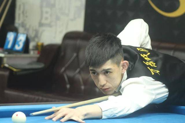 色扮演的构 色扮演的构